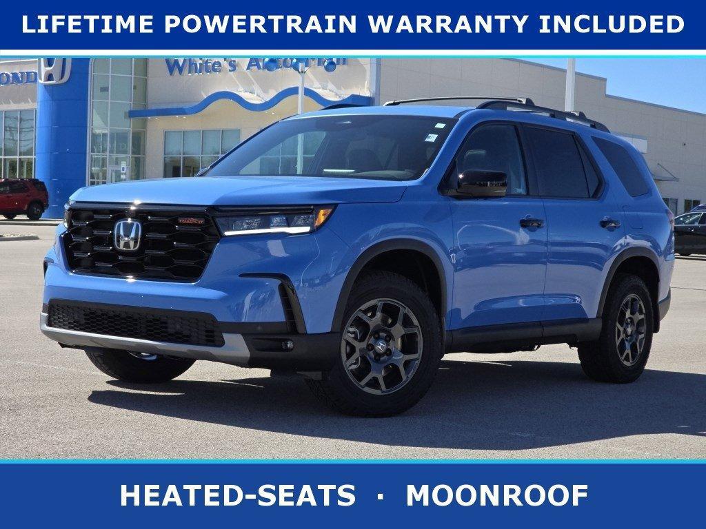 new 2025 Honda Pilot car, priced at $49,850