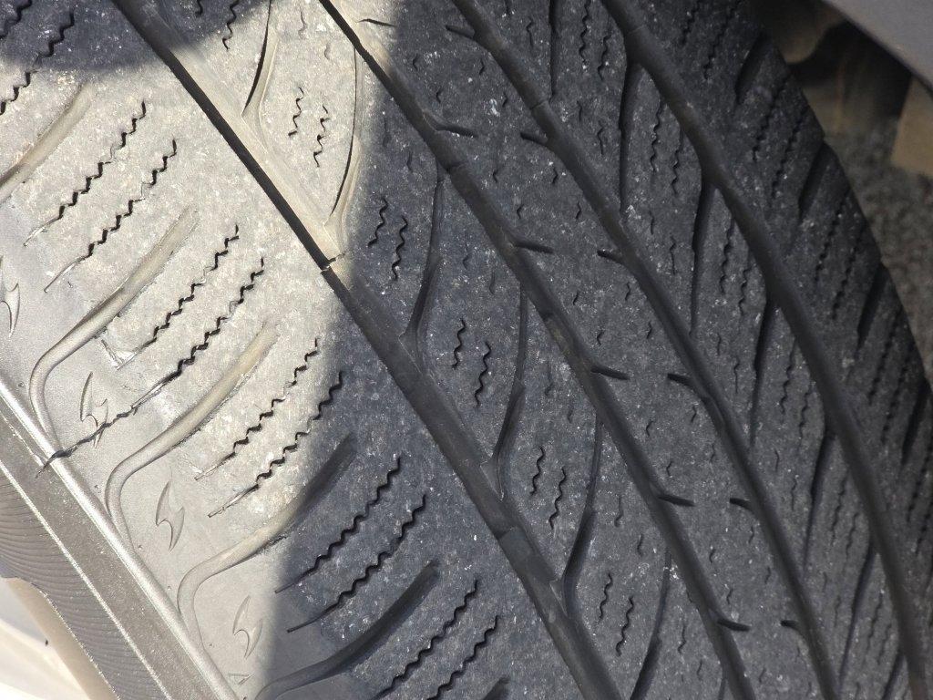 used 2022 Chevrolet Traverse car, priced at $27,083