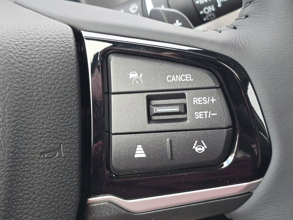 new 2026 Honda Odyssey car, priced at $42,600