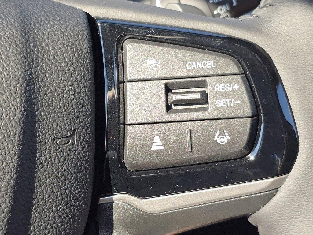 new 2026 Honda Odyssey car, priced at $42,000