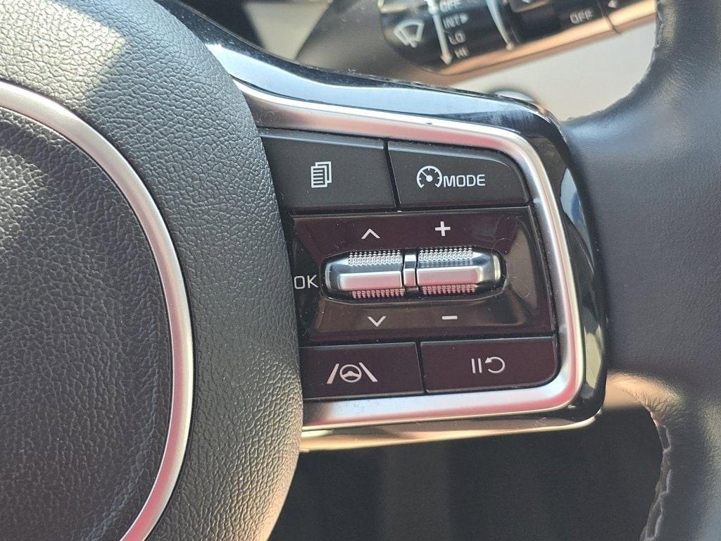 used 2022 Kia Sorento car, priced at $21,358