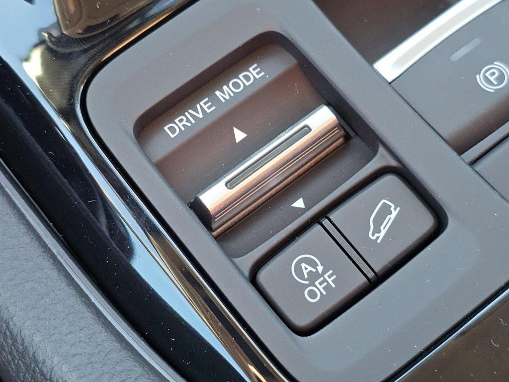 new 2025 Honda Pilot car, priced at $45,250