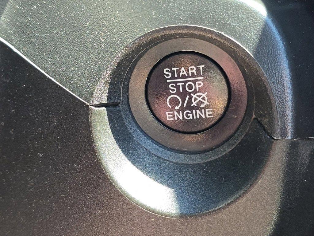 used 2019 Jeep Compass car, priced at $16,280