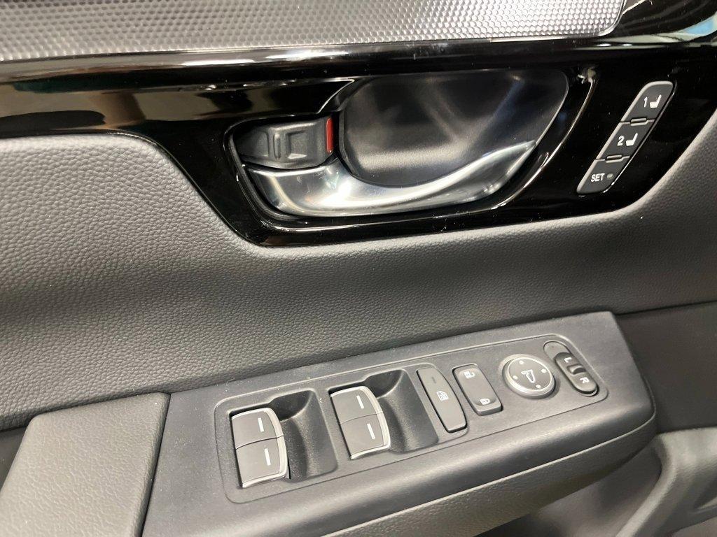 new 2026 Honda CR-V Hybrid car