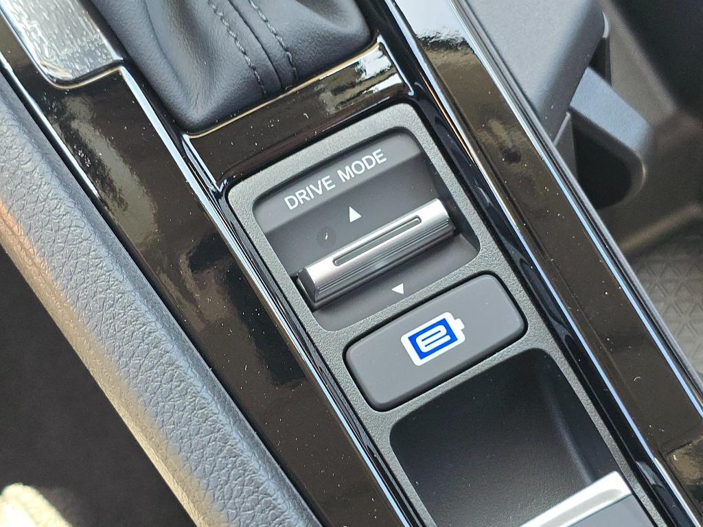 new 2026 Honda Accord Hybrid car, priced at $35,165