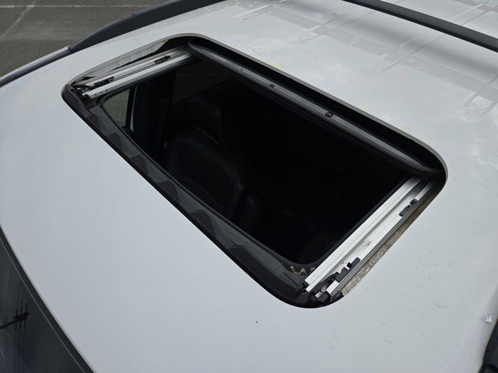 used 2022 Honda Pilot car, priced at $27,585