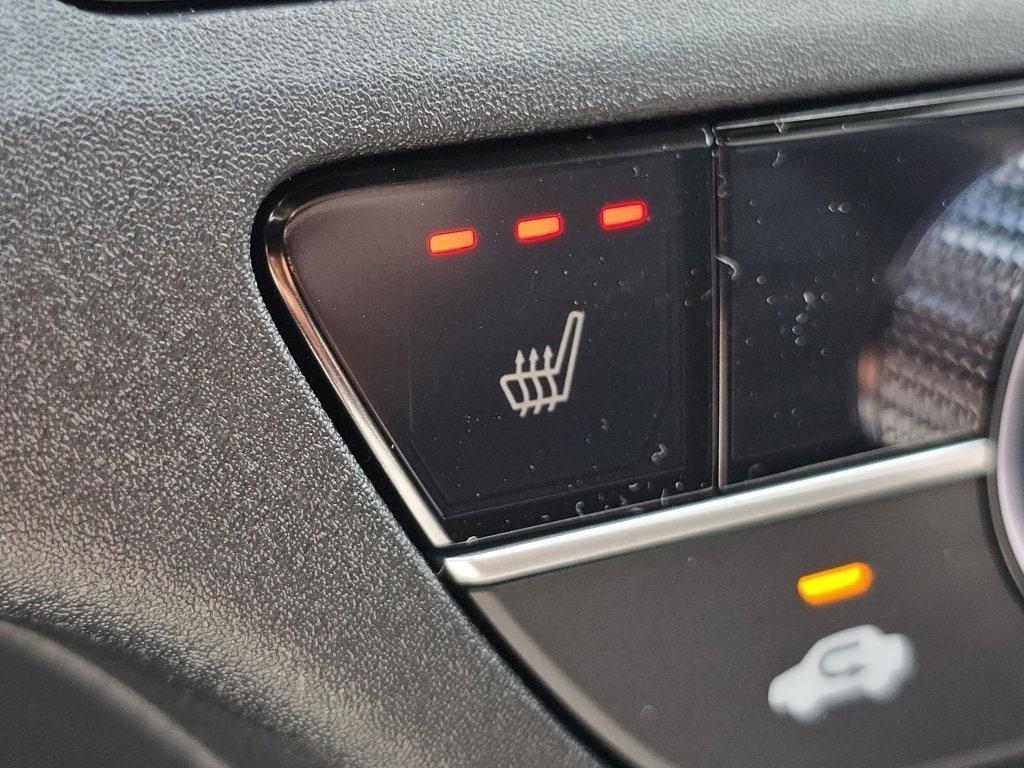 new 2026 Honda CR-V Hybrid car, priced at $39,000