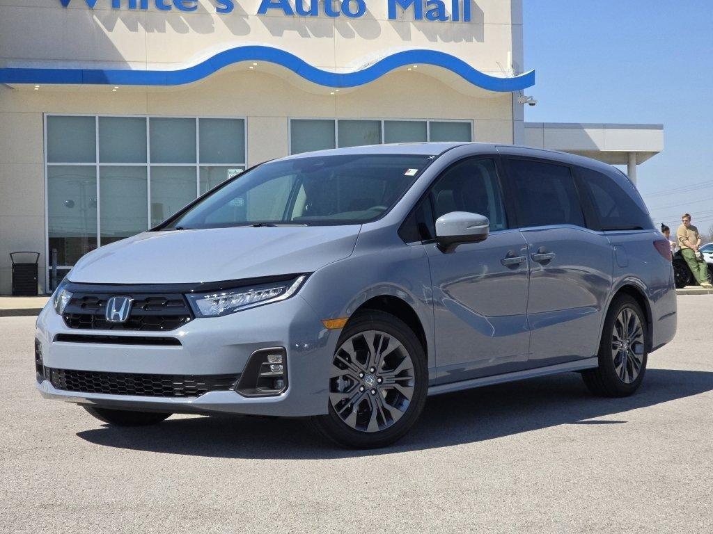 new 2026 Honda Odyssey car, priced at $49,445