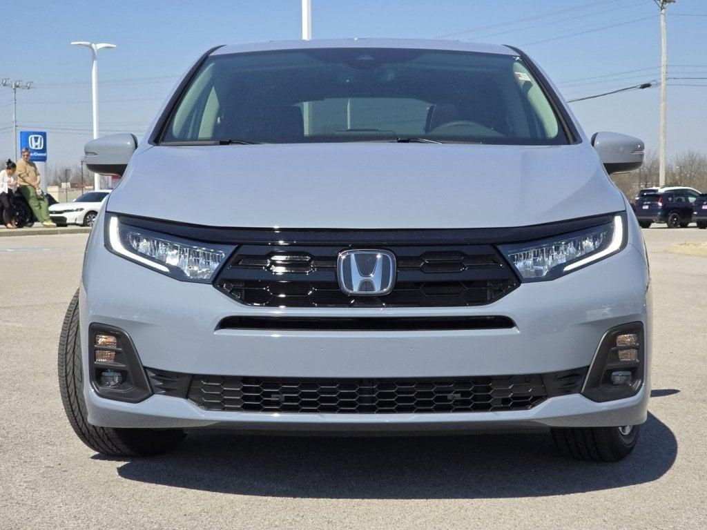 new 2026 Honda Odyssey car, priced at $49,445