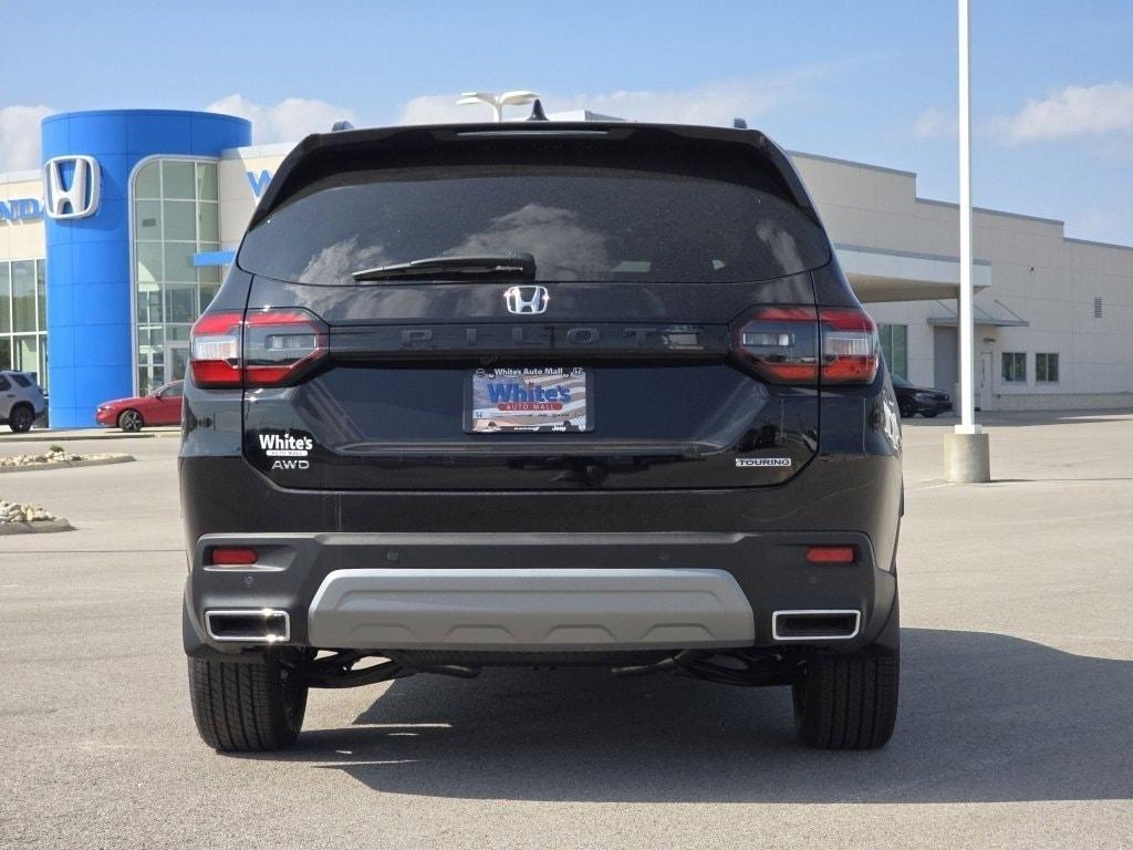 new 2025 Honda Pilot car, priced at $47,230