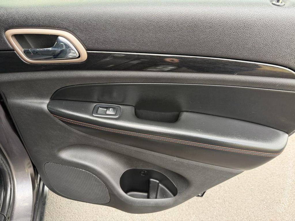 used 2017 Jeep Grand Cherokee car, priced at $14,955