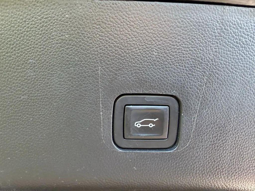 used 2019 Chevrolet Traverse car, priced at $15,655
