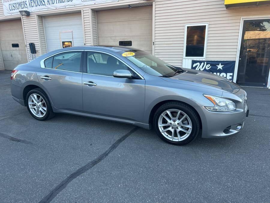 used 2009 Nissan Maxima car, priced at $7,395