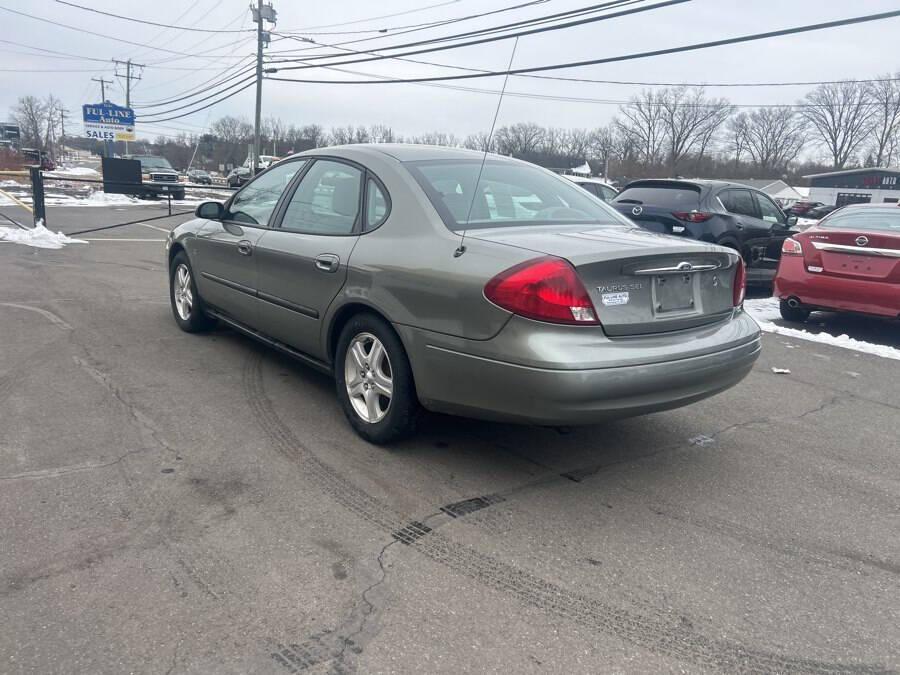 used 2001 Ford Taurus car, priced at $4,795