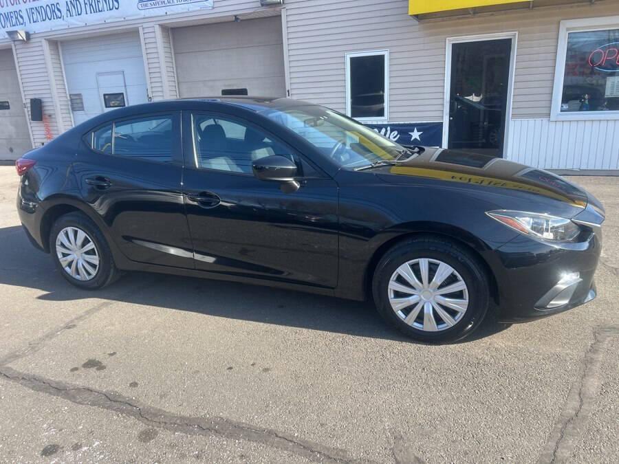 used 2014 Mazda Mazda3 car, priced at $10,495