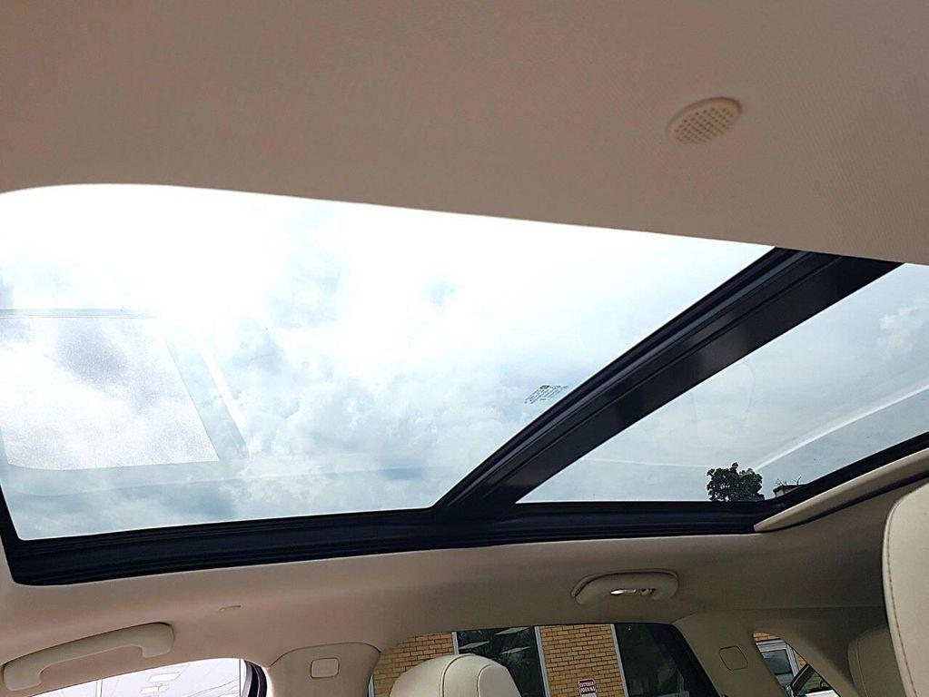 used 2019 Cadillac XT5 car, priced at $18,495