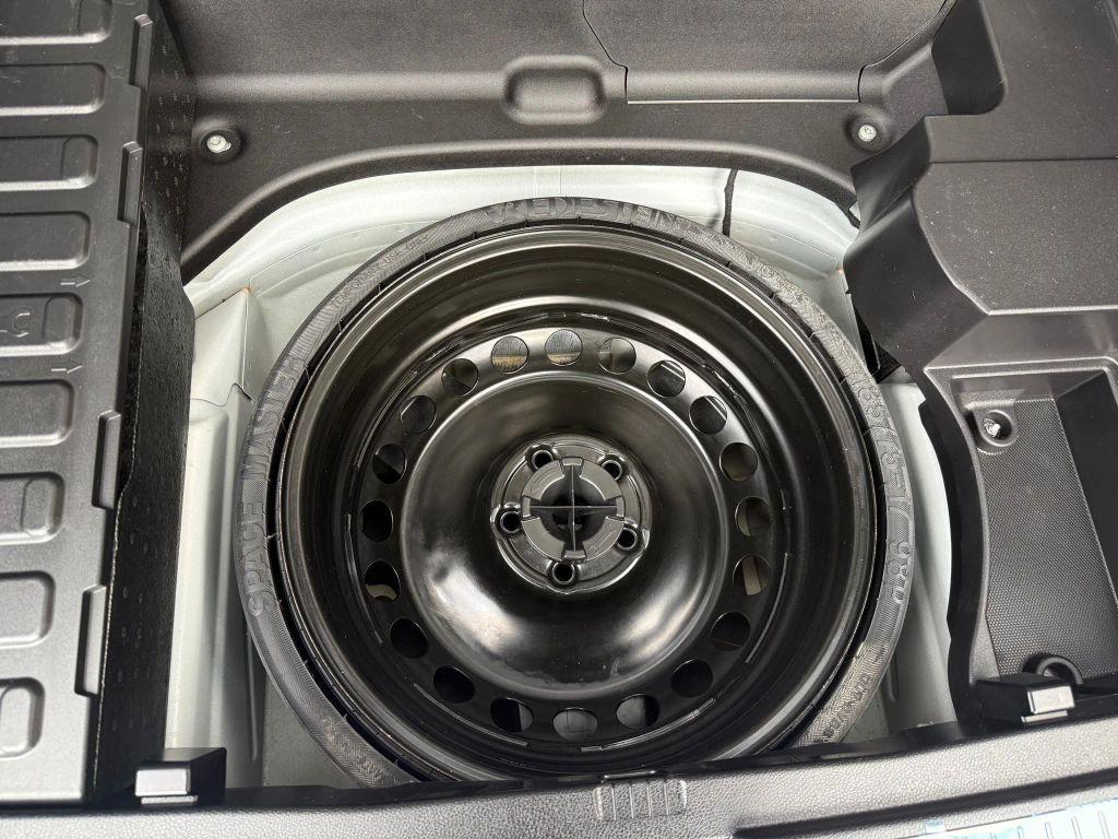 used 2014 Mercedes-Benz GLK-Class car, priced at $9,999