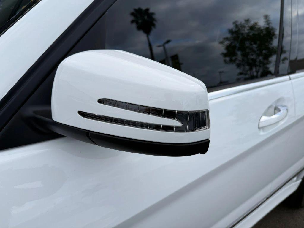 used 2014 Mercedes-Benz GLK-Class car, priced at $9,999