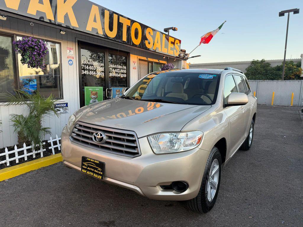 used 2008 Toyota Highlander car, priced at $8,499