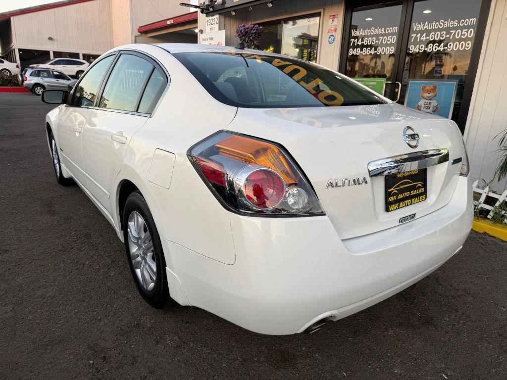 used 2011 Nissan Altima Hybrid car, priced at $8,999