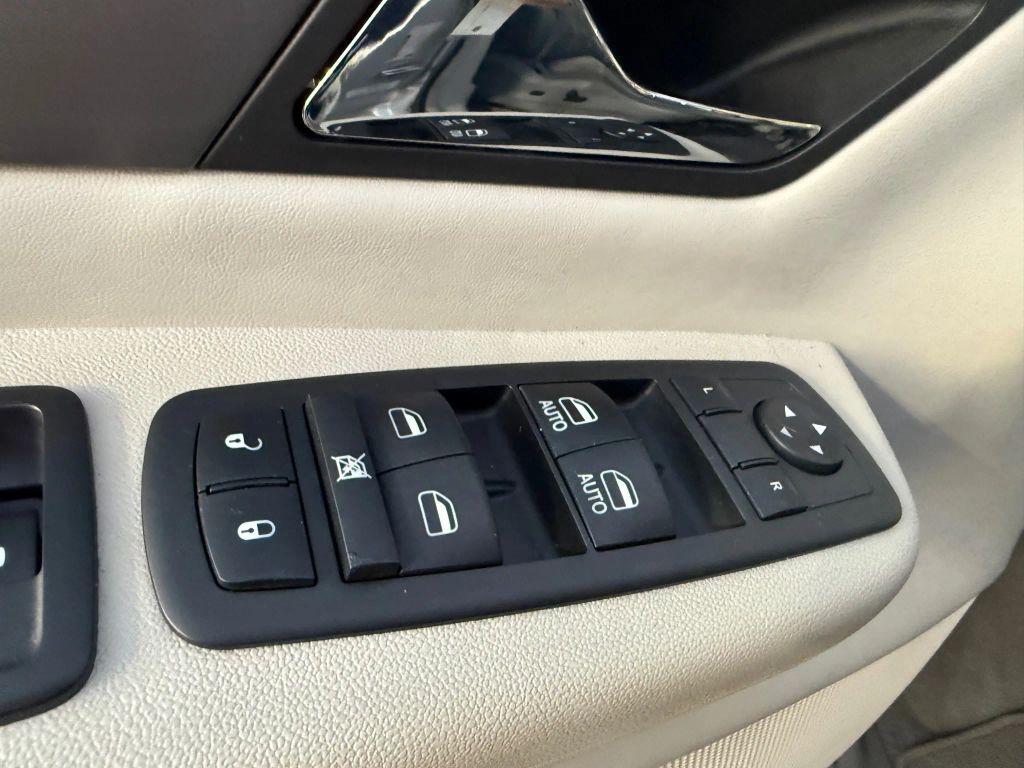 used 2011 Volkswagen Routan car, priced at $11,999