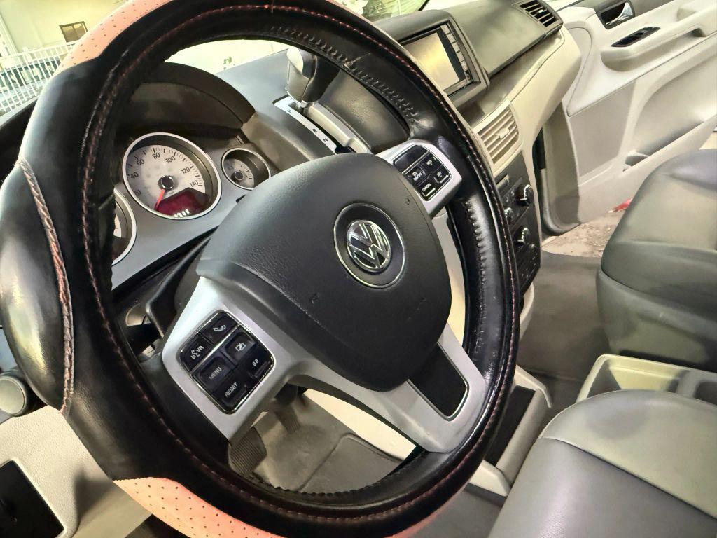 used 2011 Volkswagen Routan car, priced at $11,999