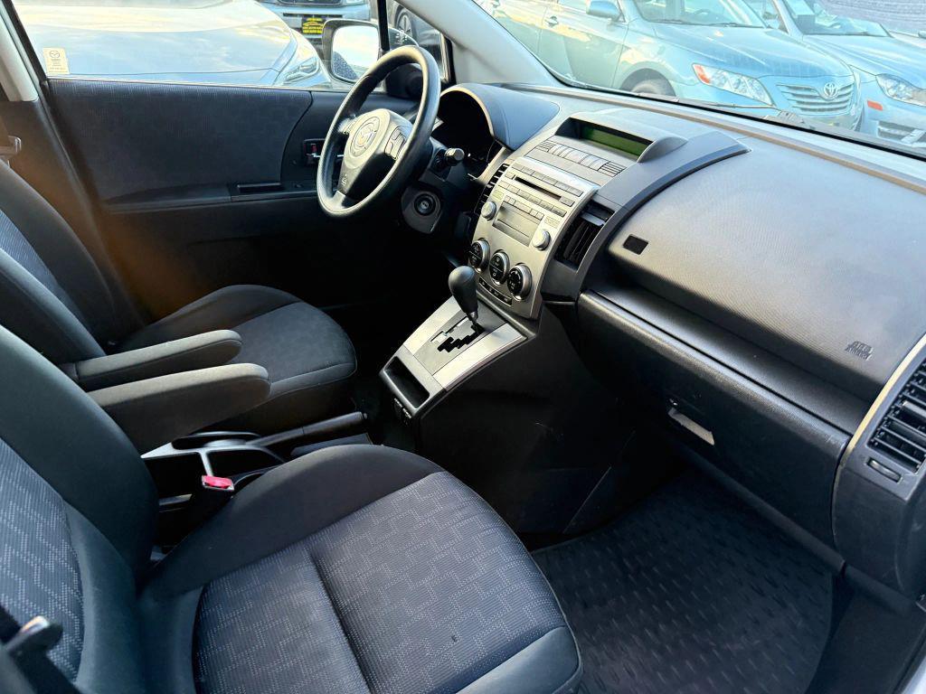 used 2009 Mazda Mazda5 car, priced at $9,999