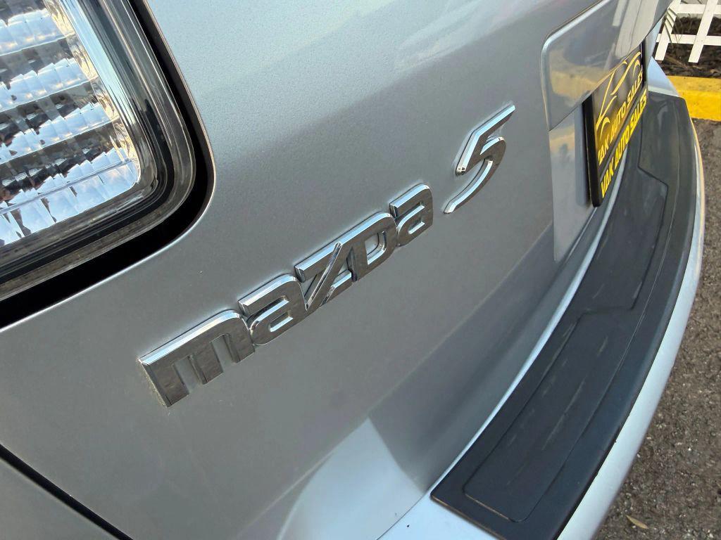 used 2009 Mazda Mazda5 car, priced at $9,999