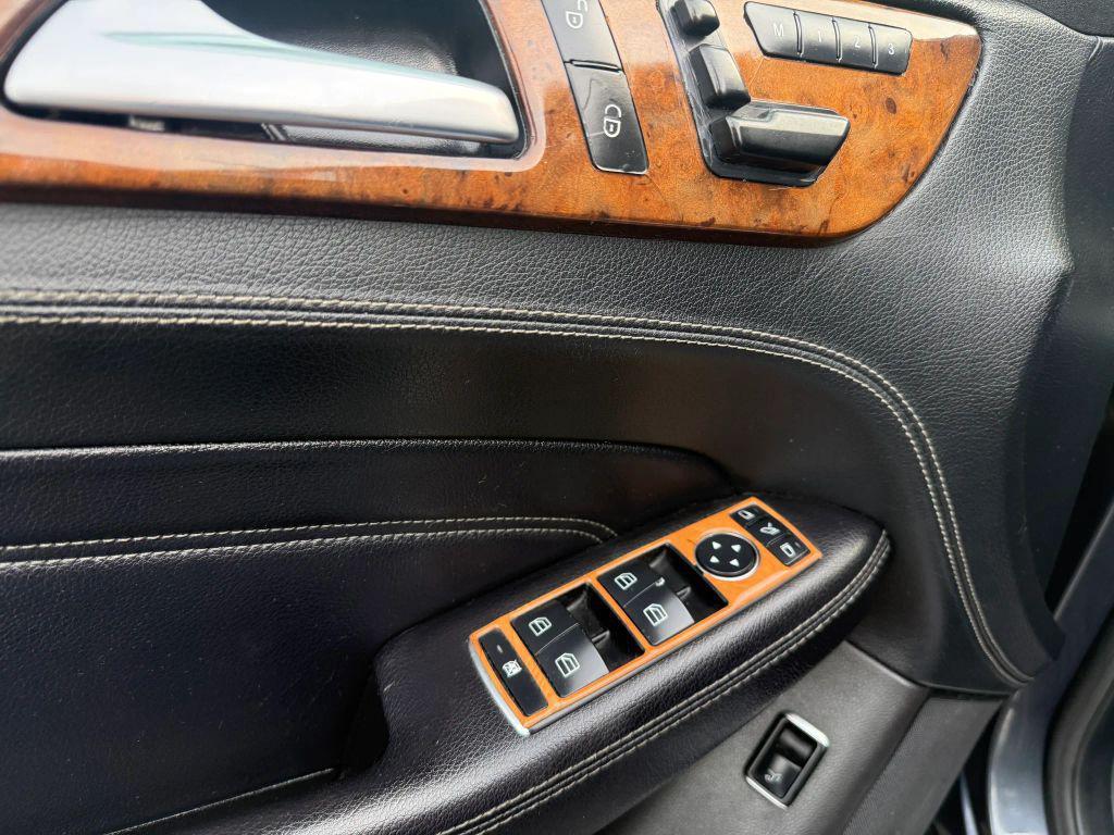 used 2013 Mercedes-Benz M-Class car, priced at $15,999