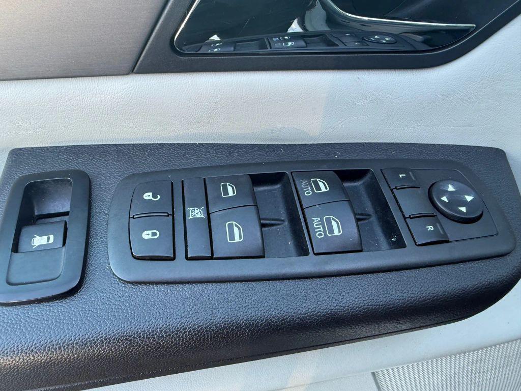 used 2012 Volkswagen Routan car, priced at $9,999