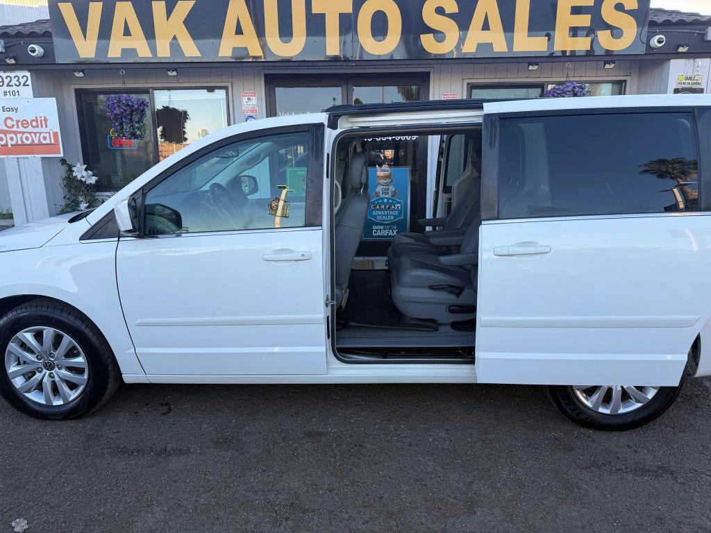 used 2012 Volkswagen Routan car, priced at $9,999