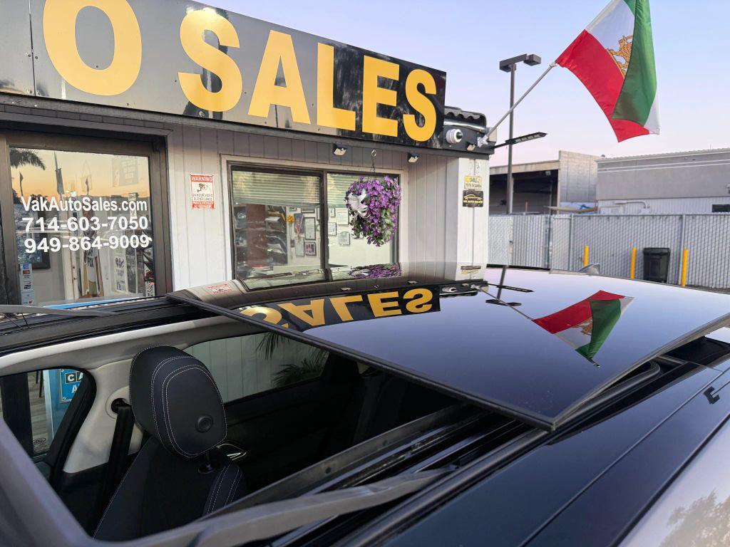 used 2018 Land Rover Range Rover Velar car, priced at $19,999