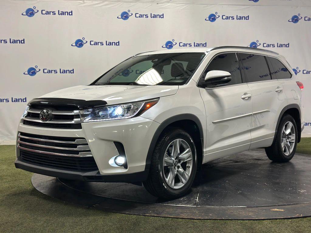 used 2019 Toyota Highlander car, priced at $25,911