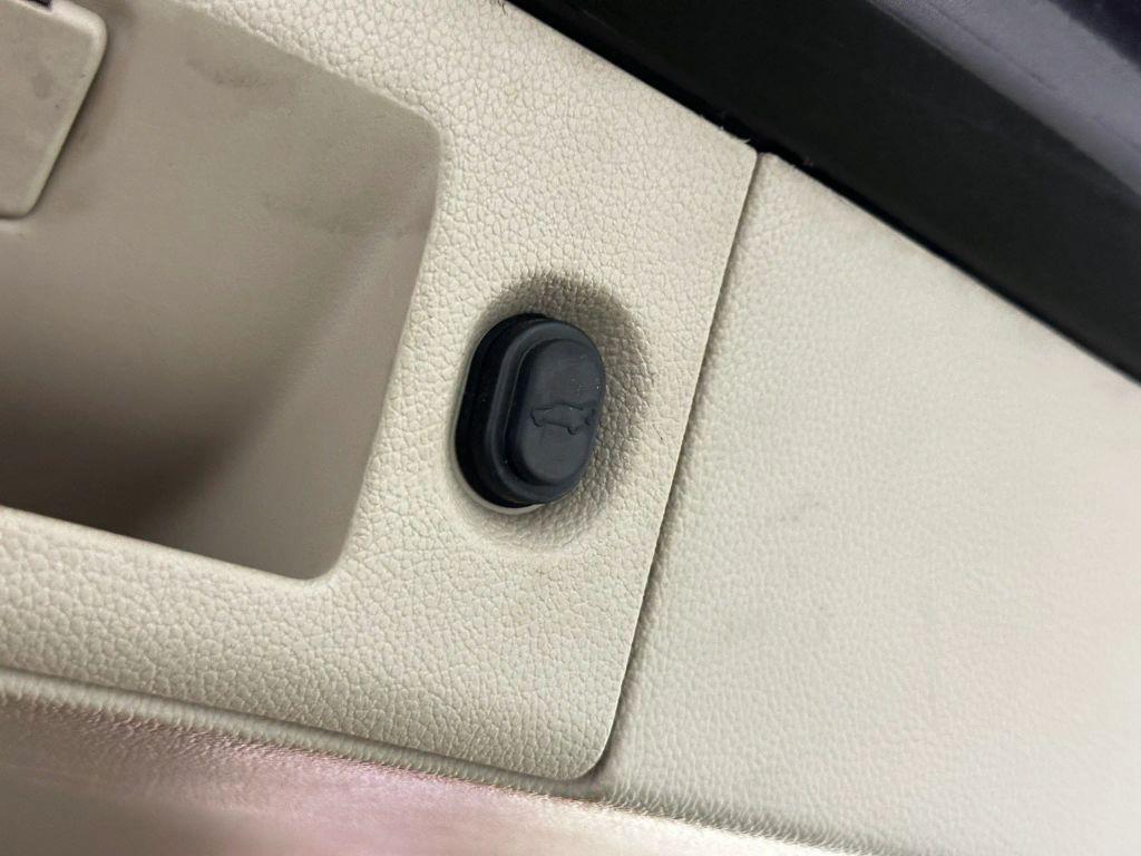 used 2016 Cadillac Escalade car, priced at $25,411