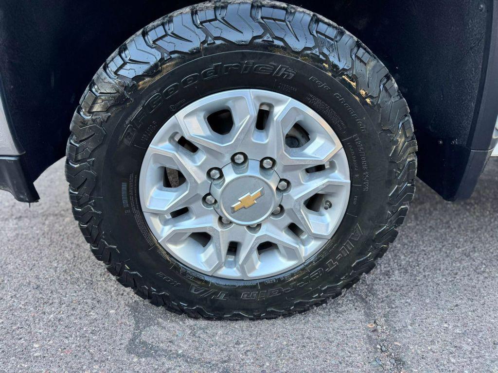 used 2022 Chevrolet Silverado 2500 car, priced at $47,911