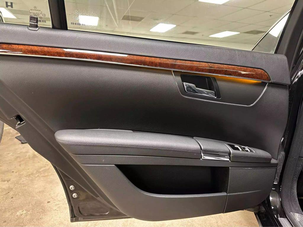 used 2009 Mercedes-Benz S-Class car, priced at $11,750
