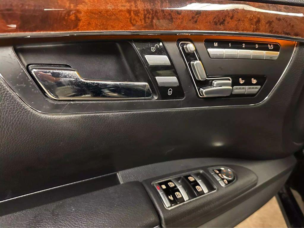 used 2009 Mercedes-Benz S-Class car, priced at $11,750