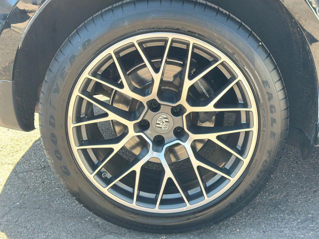 used 2018 Porsche Macan car, priced at $23,411