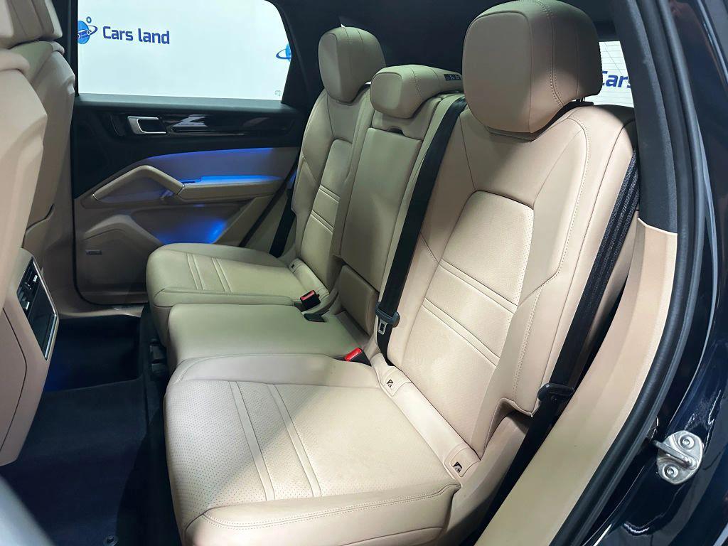 used 2022 Porsche Cayenne car, priced at $55,911