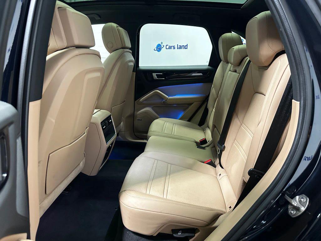 used 2022 Porsche Cayenne car, priced at $55,911