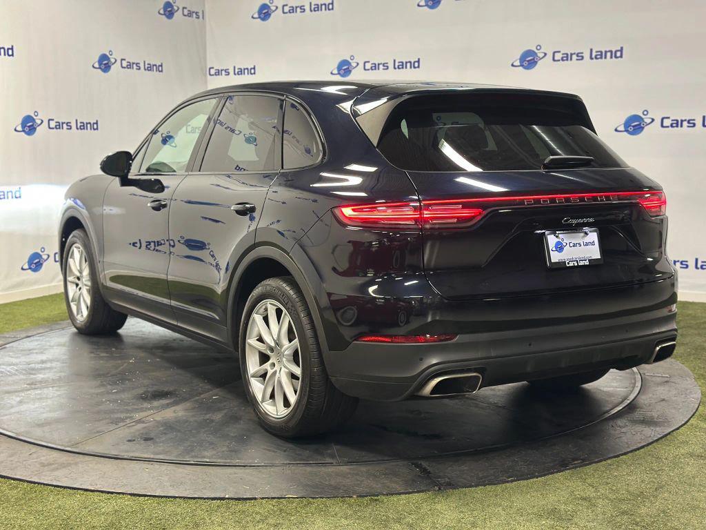 used 2022 Porsche Cayenne car, priced at $55,911