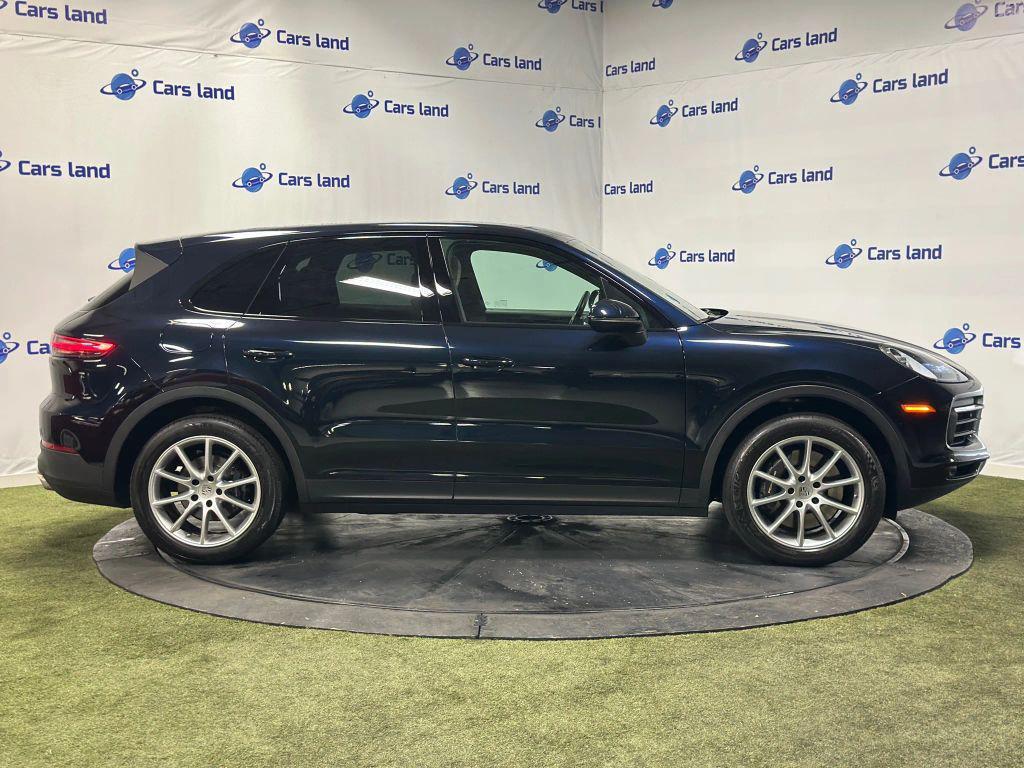 used 2022 Porsche Cayenne car, priced at $55,911