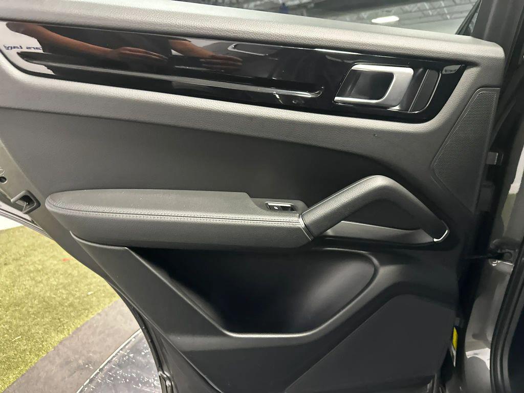 used 2022 Porsche Cayenne car, priced at $44,911