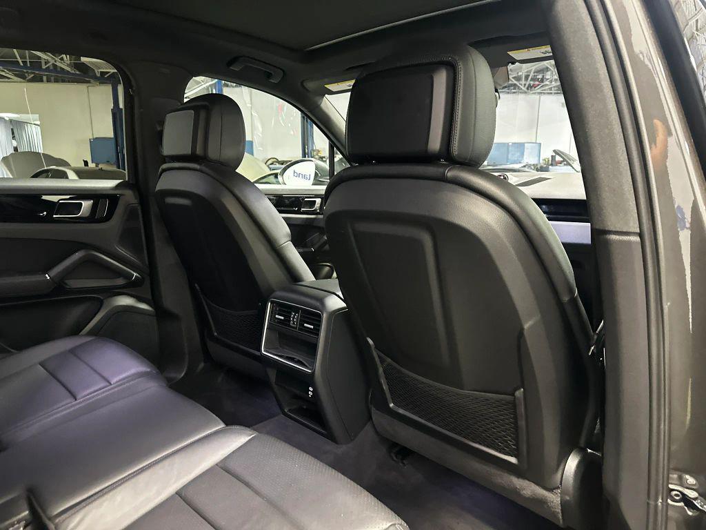 used 2022 Porsche Cayenne car, priced at $44,911