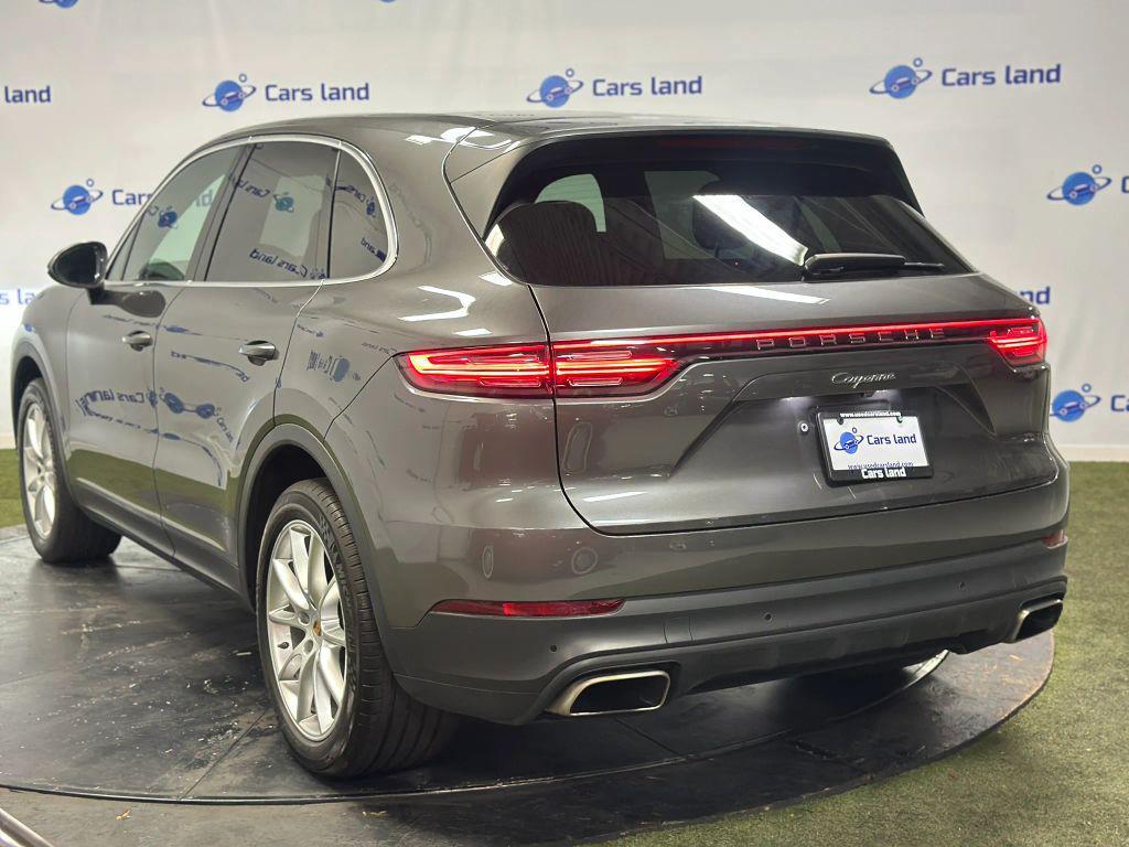 used 2022 Porsche Cayenne car, priced at $44,911