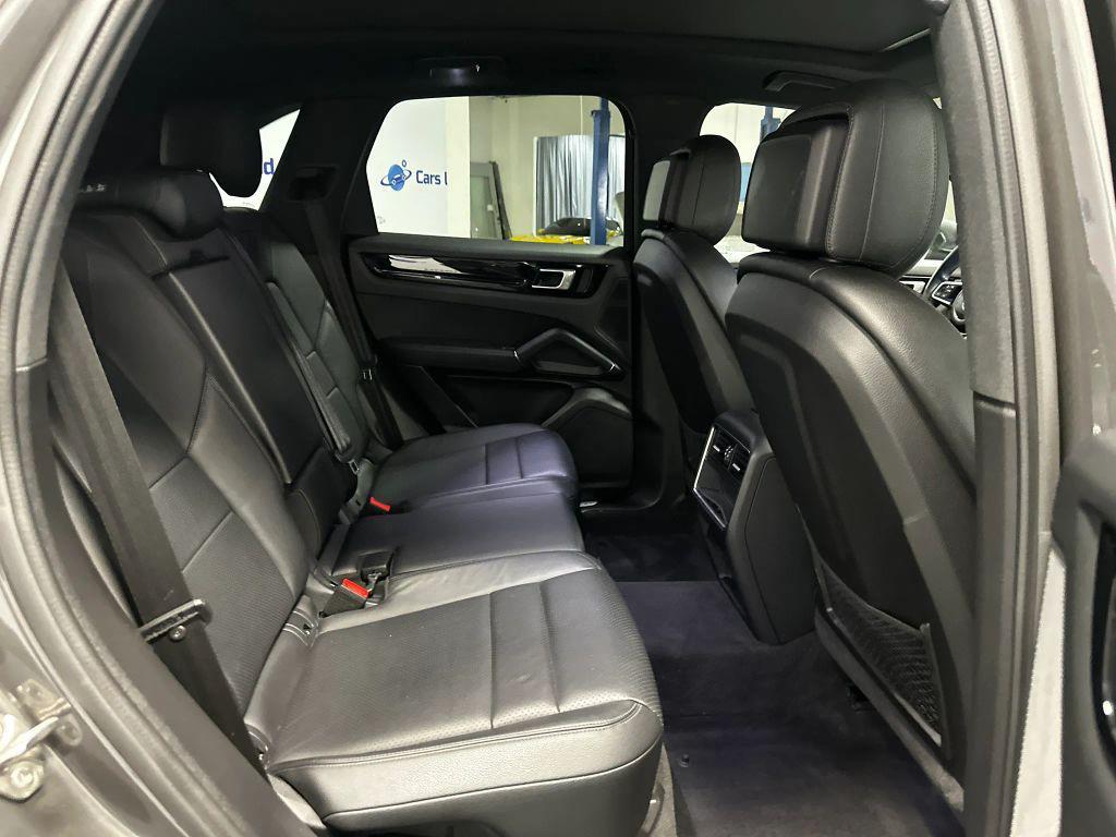 used 2022 Porsche Cayenne car, priced at $44,911