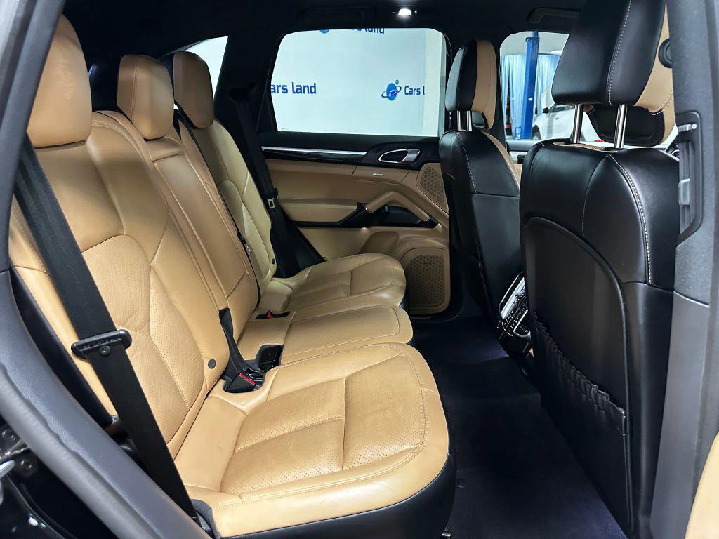 used 2018 Porsche Cayenne car, priced at $23,811