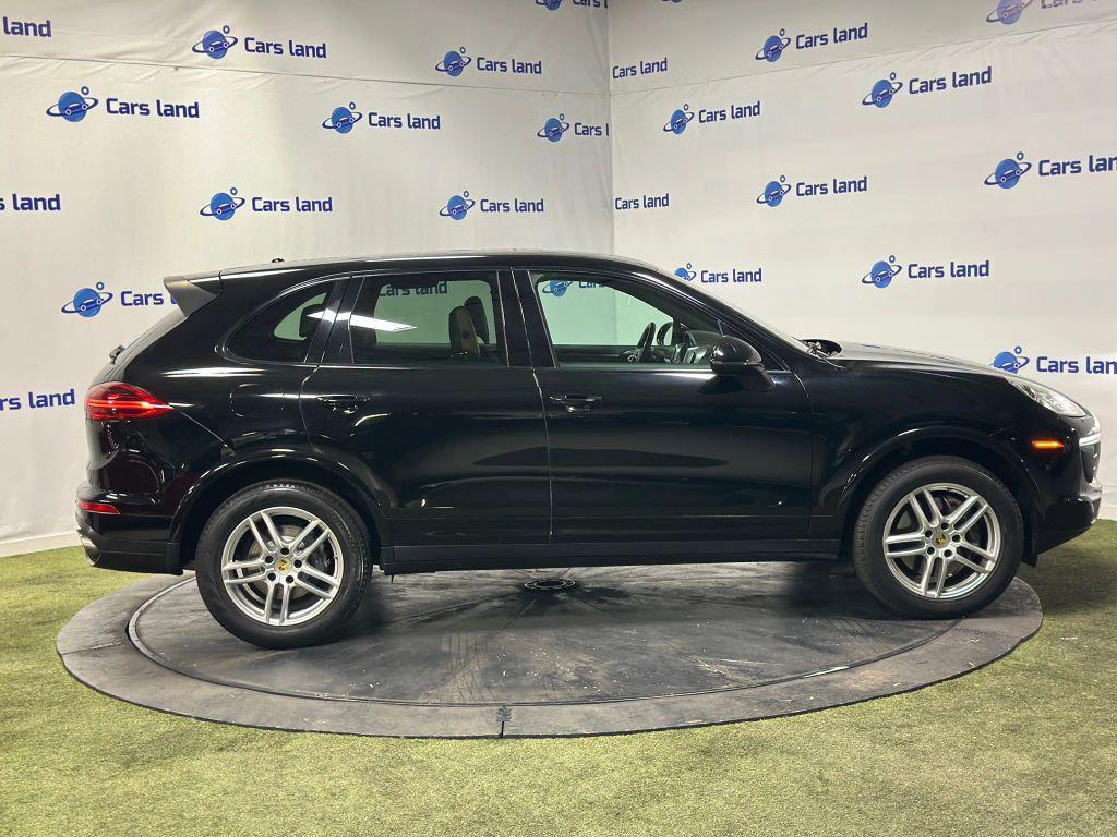used 2018 Porsche Cayenne car, priced at $23,811