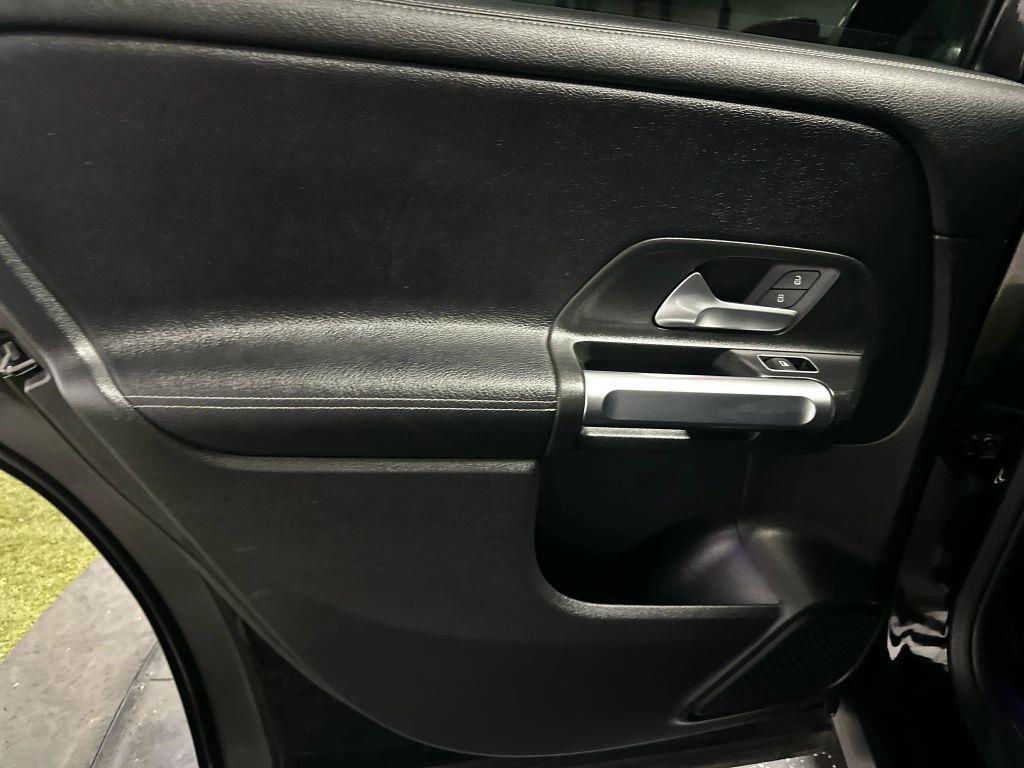 used 2021 Mercedes-Benz GLB 250 car, priced at $19,911