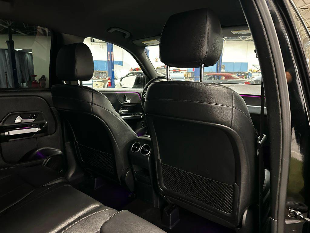 used 2021 Mercedes-Benz GLB 250 car, priced at $19,911